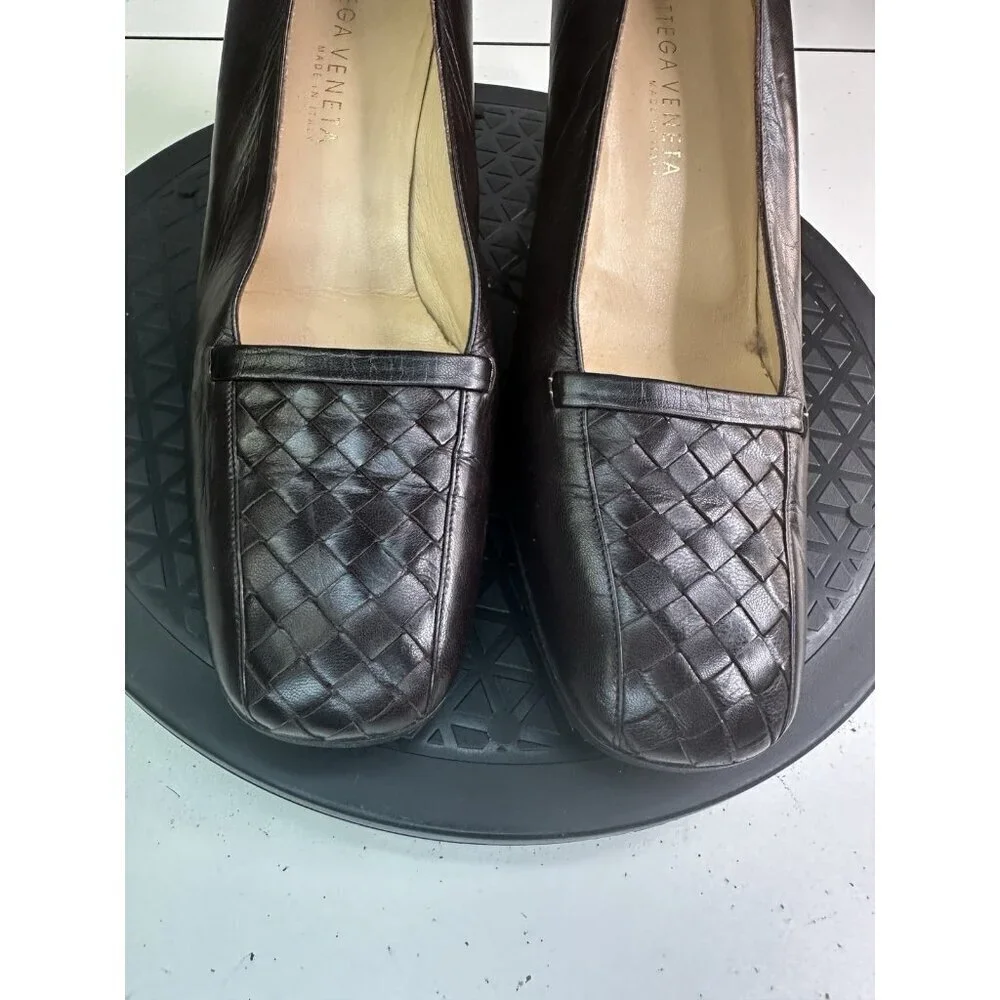Bottega Veneta Brown Leather Square Toe Intrecciato Pumps Size 10B Interaction
